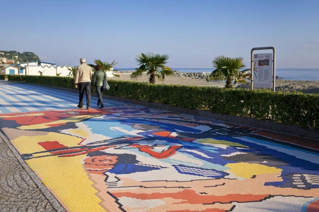 Le Finestre Sul Mare Apartment Albissola Marina Luaran gambar