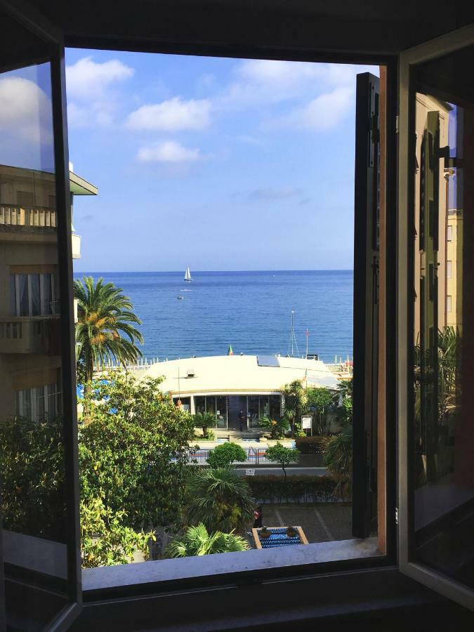 Le Finestre Sul Mare Apartment Albissola Marina Luaran gambar